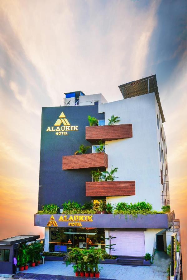 Alaukik Hotel Shirdi Εξωτερικό φωτογραφία